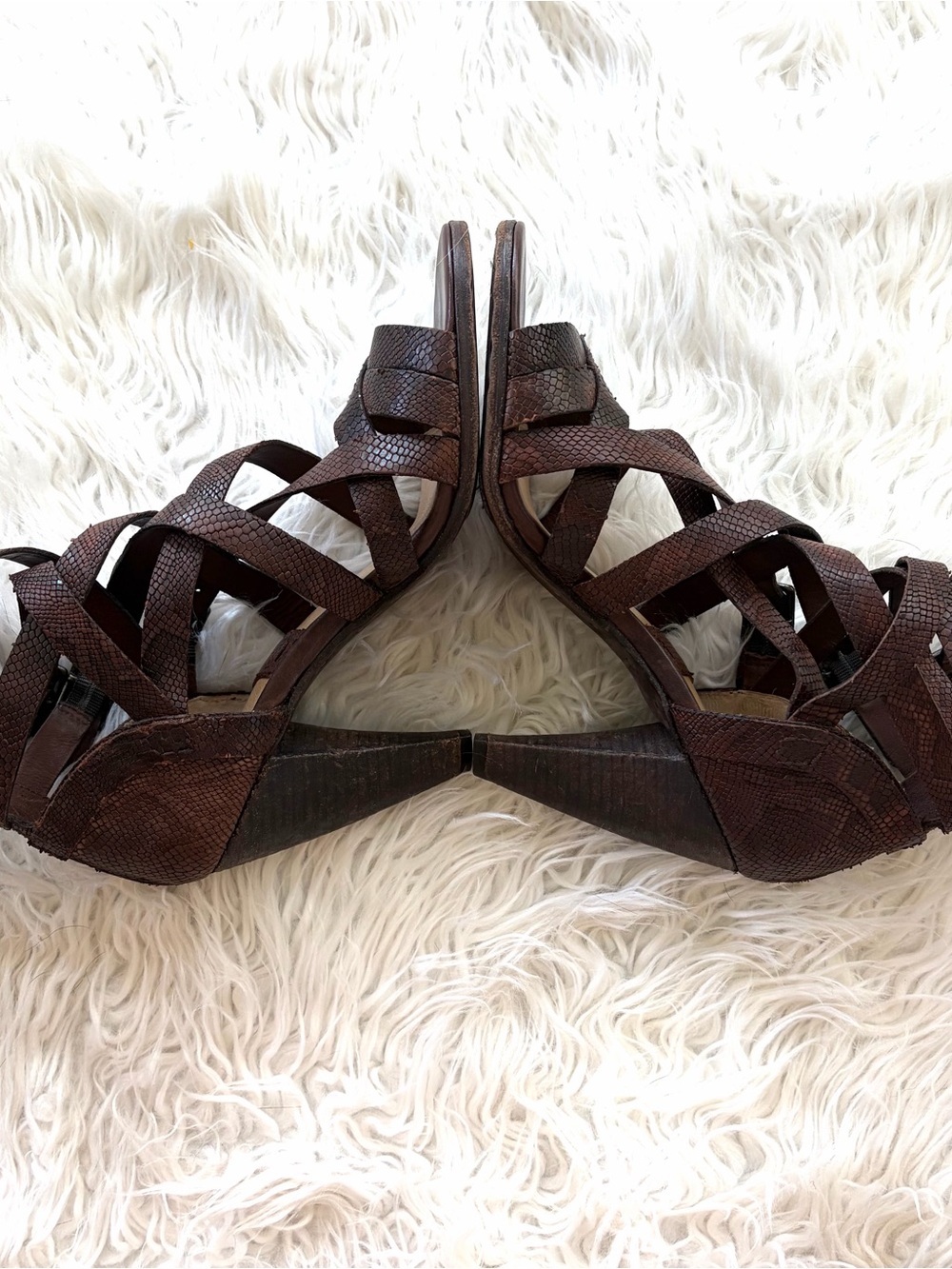 Frye Mika Embossed Leather Strappy Heel gladiator-style Sandals size 9 - Picture 8 of 13